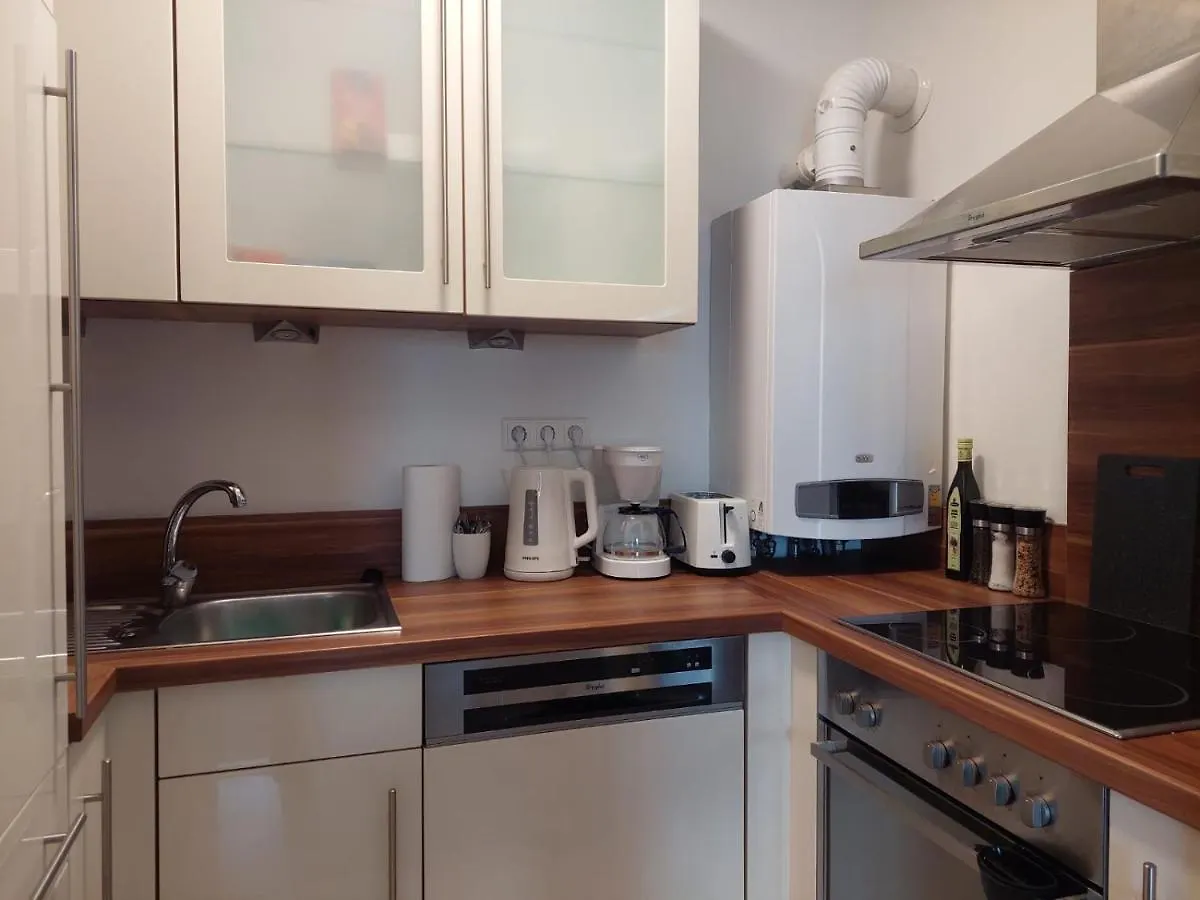 Balcony Apartment, 5 Min Walk To First District Wiedeń 0*,  Austria